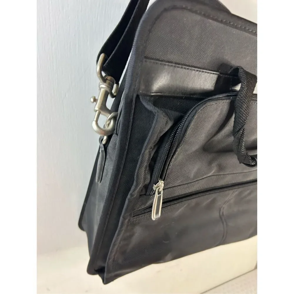 Gateway black laptop bag 16